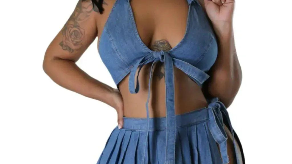 Blue denim mini skirt for women