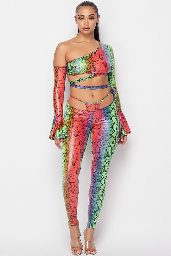 Women's Snake Print Long Sleeve Crop Top & Leggings Activewear Set - photo 2
