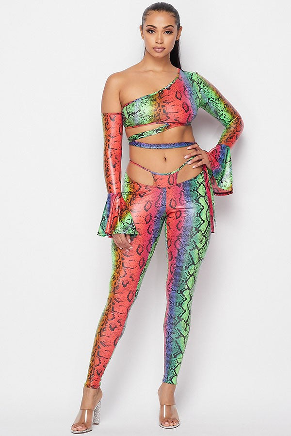 Women's Snake Print Long Sleeve Crop Top & Leggings Activewear Set