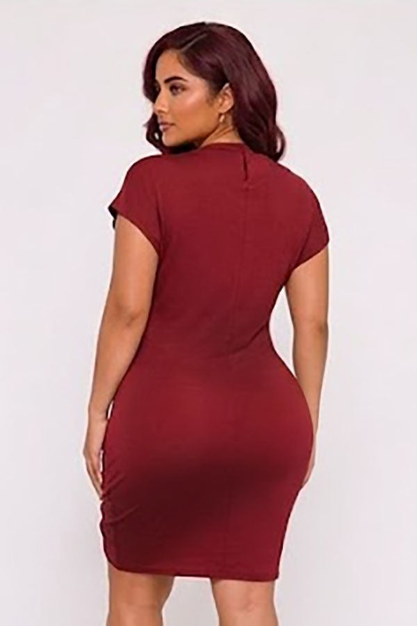 Women's burgundy plunge short sleeve ruched bodycon mini dress - photo 3