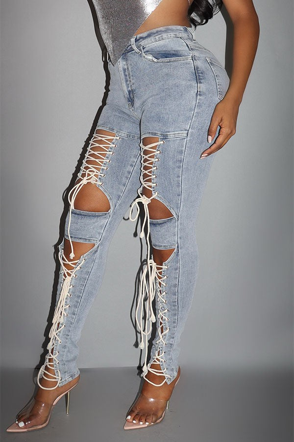 Women's Distressed Ripped Light Wash Skinny Jeans - photo 3
