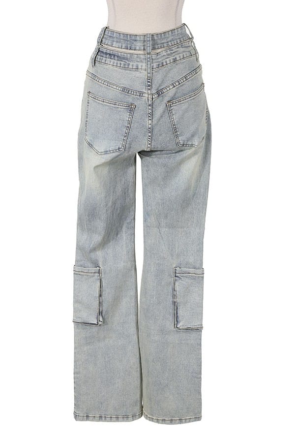 Women's light wash high-waist cargo pocket bell-bottom jeans - photo 4