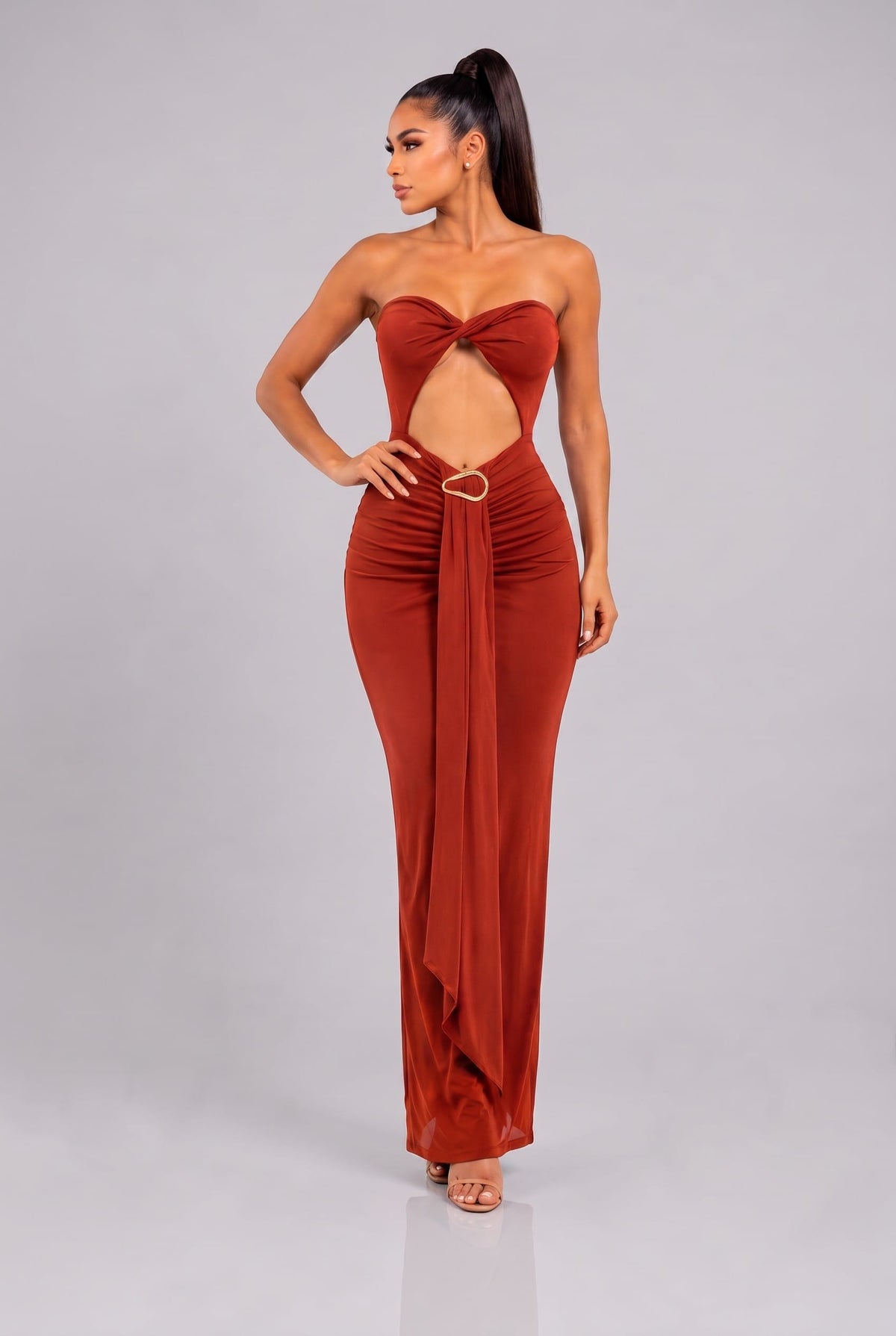 Women's Solara Twist Cutout Column Gown – side view