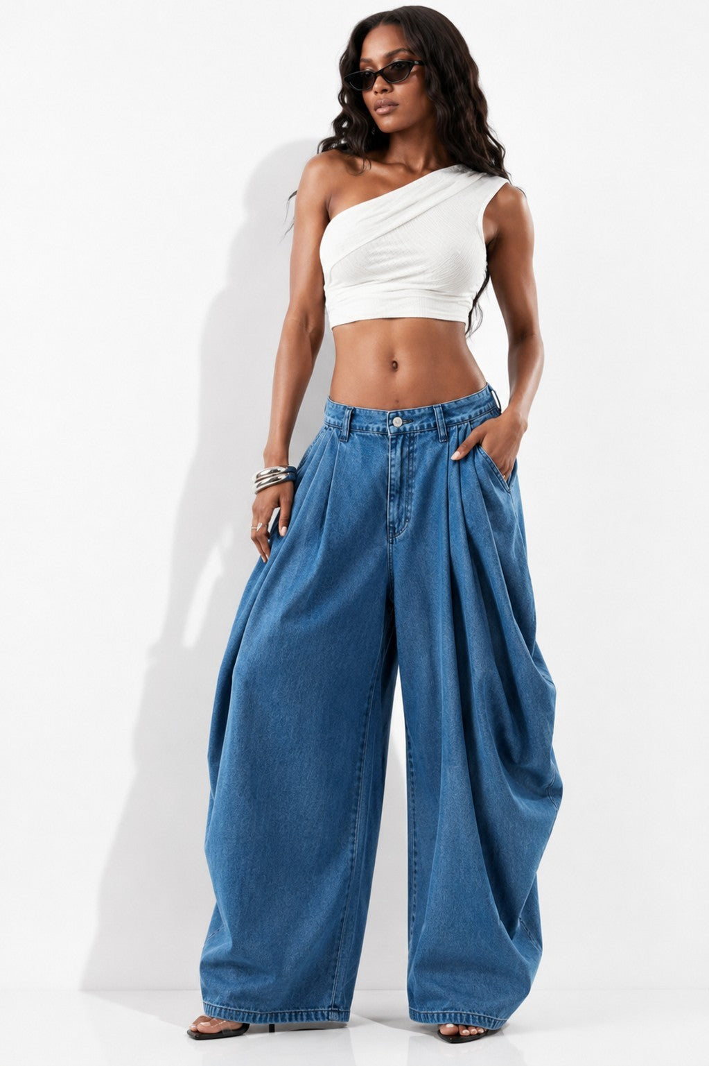 Blue denim balloon pants