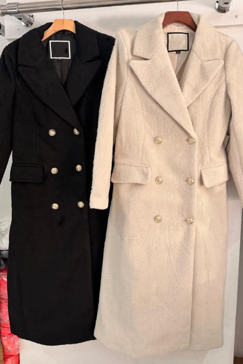 Overcoat lapel detail