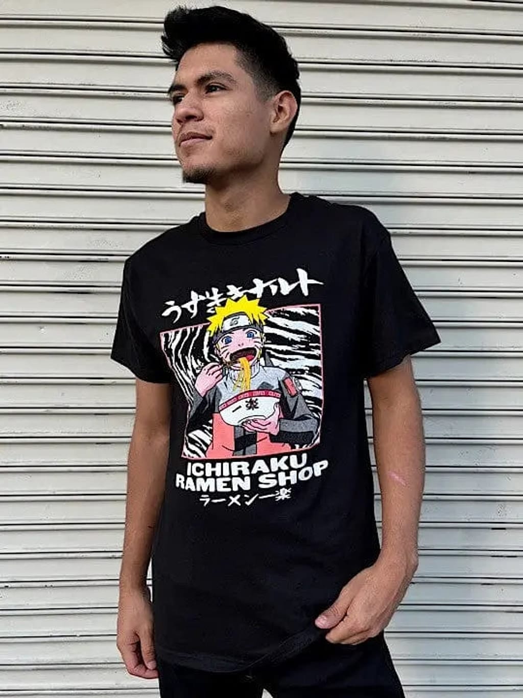 Black graphic T-shirt - Epicplacess