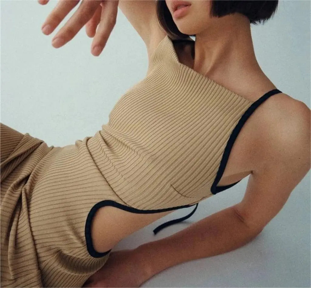 Khaki maxi dress front view - Epicplacess
