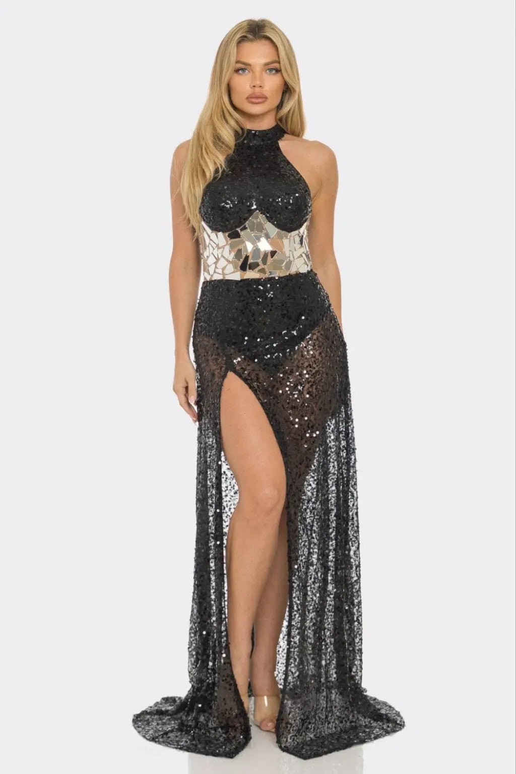 Velvet maxi dress back view - Epicplacess