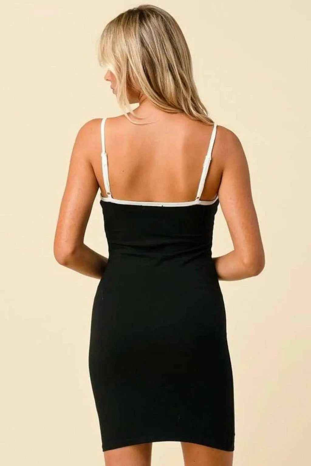 Ribbed dress close view - Epicplacess