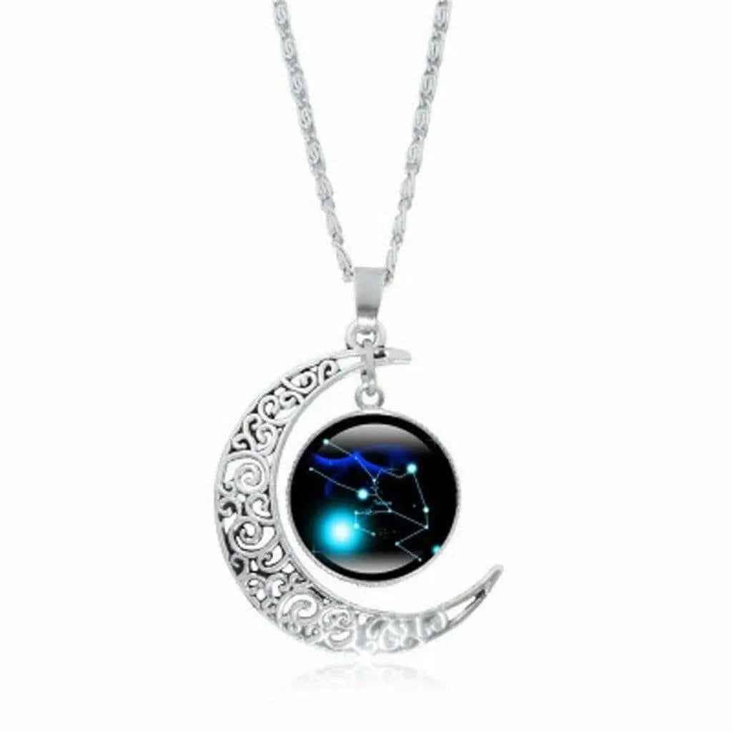 Moon necklace front view - Epicplacess