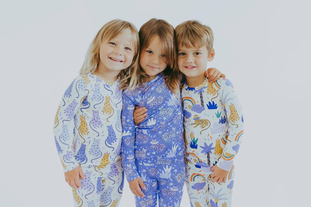 Toddler cream cat print long sleeve bamboo pajama set – view 3