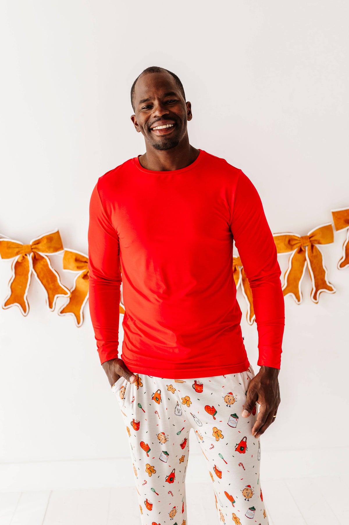 Men's Cookie Crew Bamboo Lounge Pajama Pants in cookie print – front view
