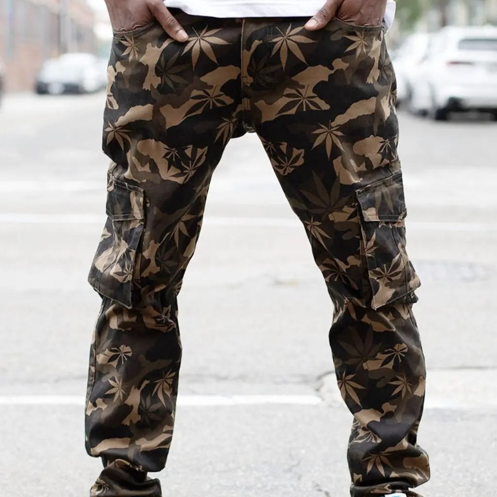 Camo cargo pants - Epicplacess