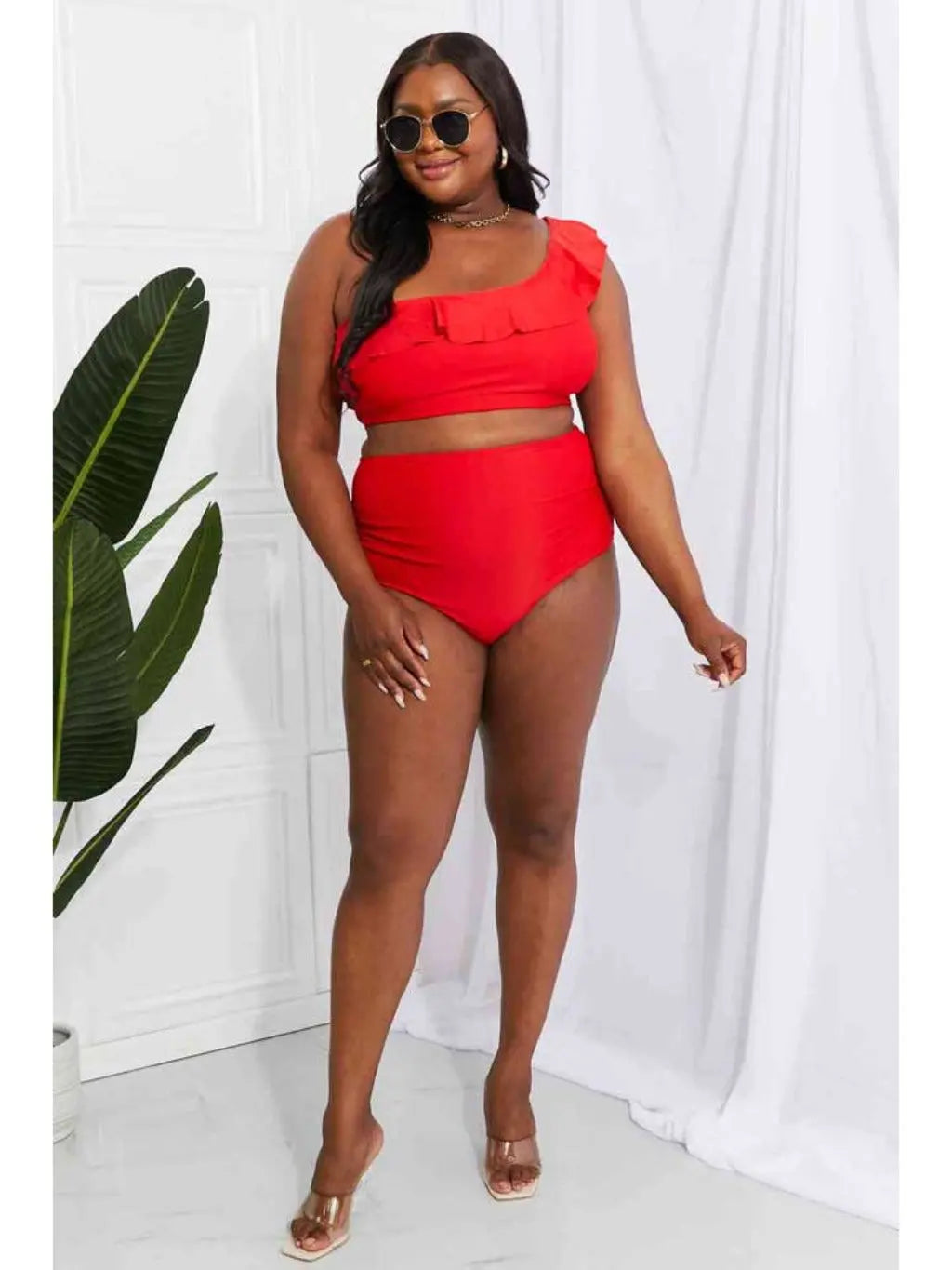 Red swimwear side view - Epicplacess