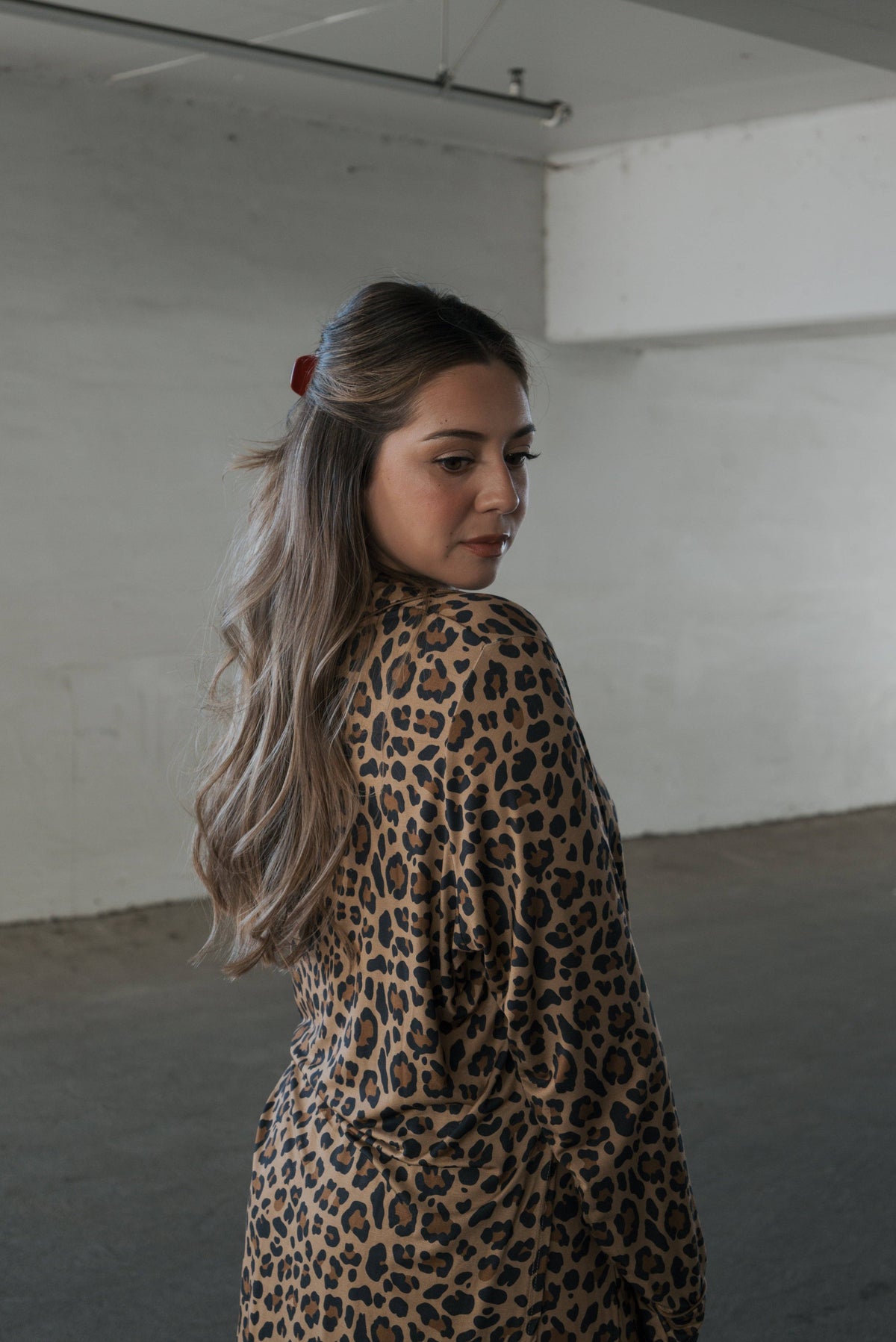 Women's leopard bamboo button-up pajama set – view 2