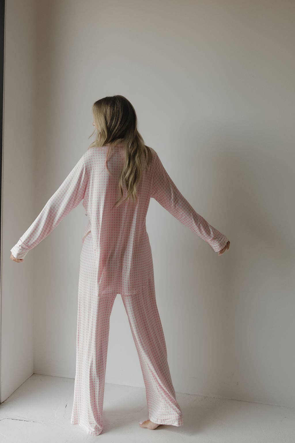 Women's pink gingham bamboo button-up pajama set – view 2