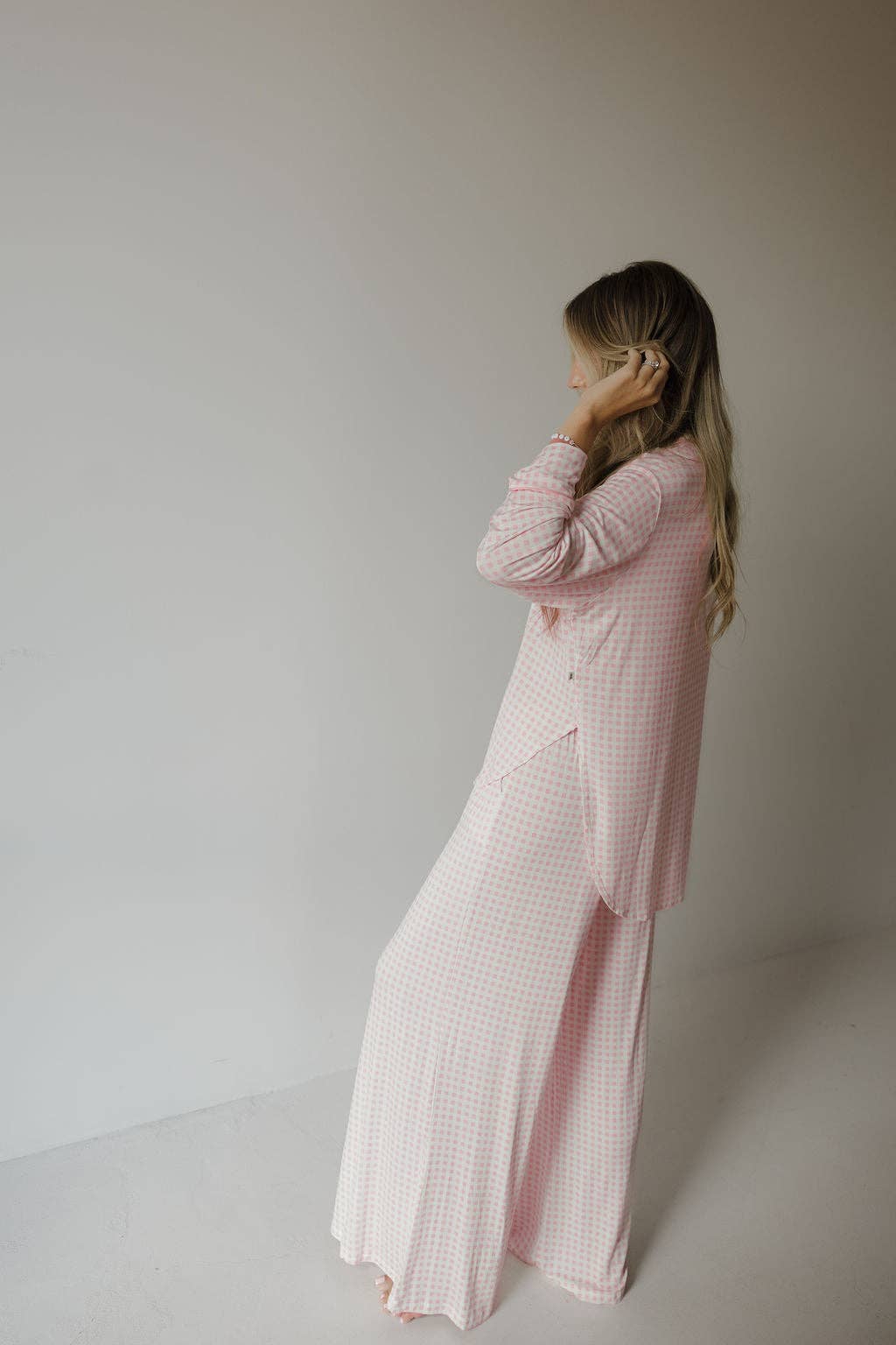 Women's pink gingham bamboo button-up pajama set – view 4