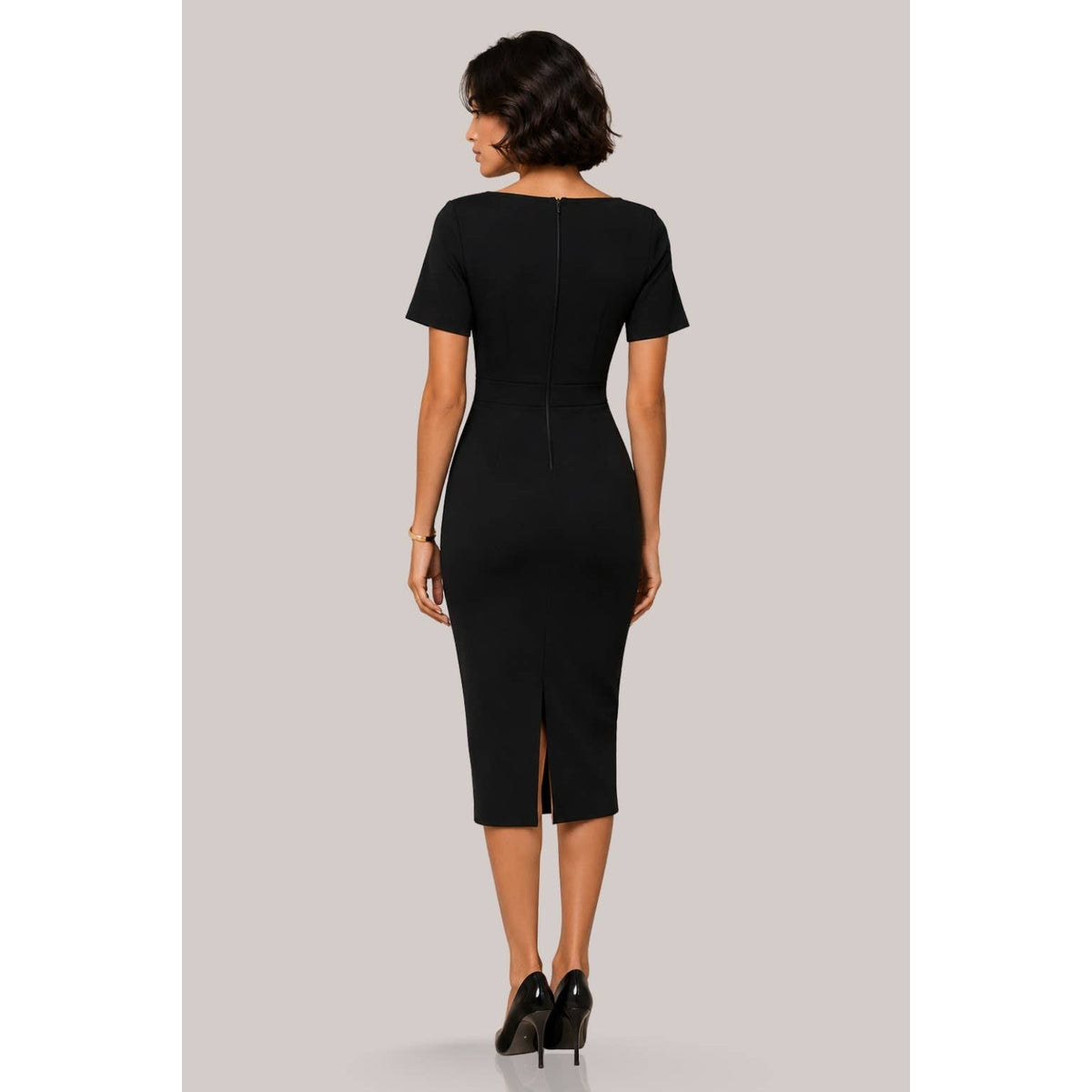 Women's black boat neck short sleeve ruched midi dress