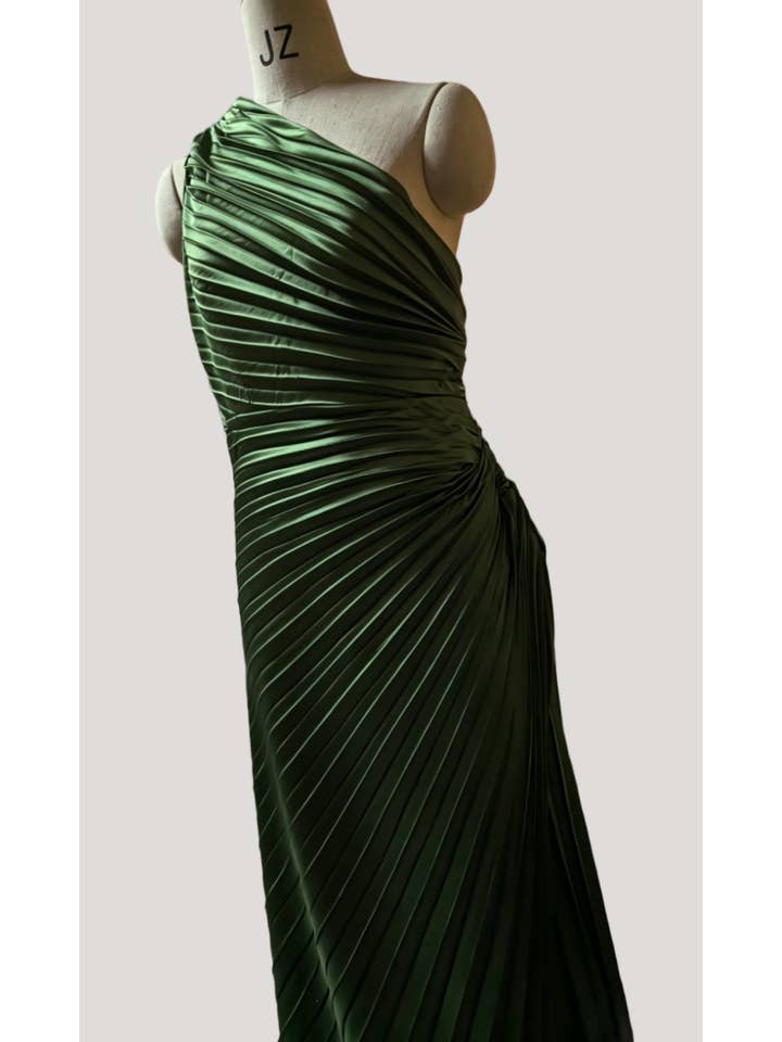 Women's Green One-Shoulder Pleated Maxi Dress - view 5