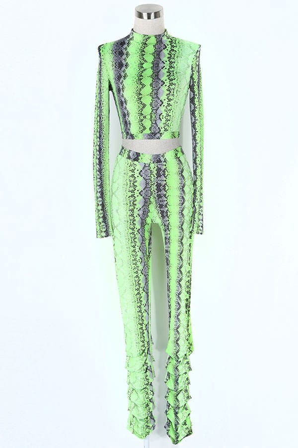 Women's Printed Ruched Top & Pants Activewear Set