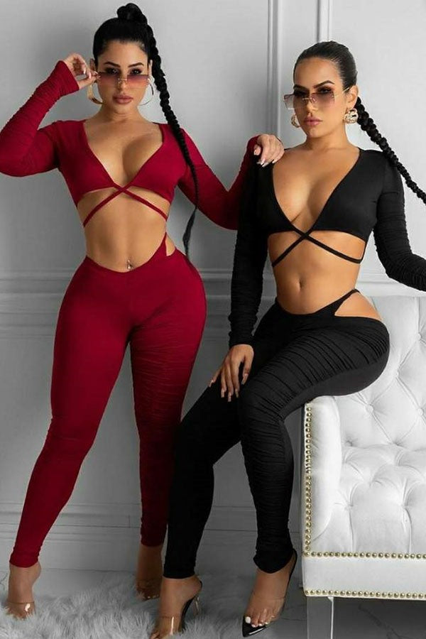 Women's burgundy long sleeve crop top and leggings activewear set