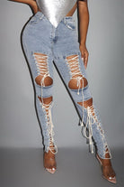 Women's Distressed Ripped Light Wash Skinny Jeans