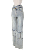 Women's light wash high-waist cargo pocket bell-bottom jeans - photo 3