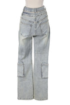 Women's light wash high-waist cargo pocket bell-bottom jeans - photo 4