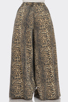 Leopard print detail