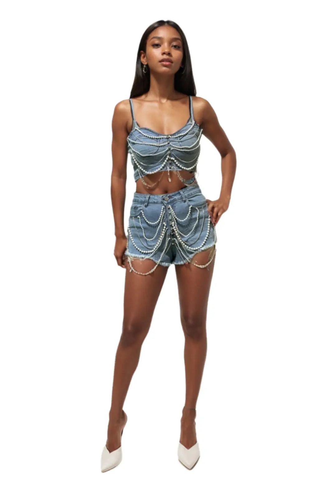 Pearl chain shorts outfit view - Epicplacess
