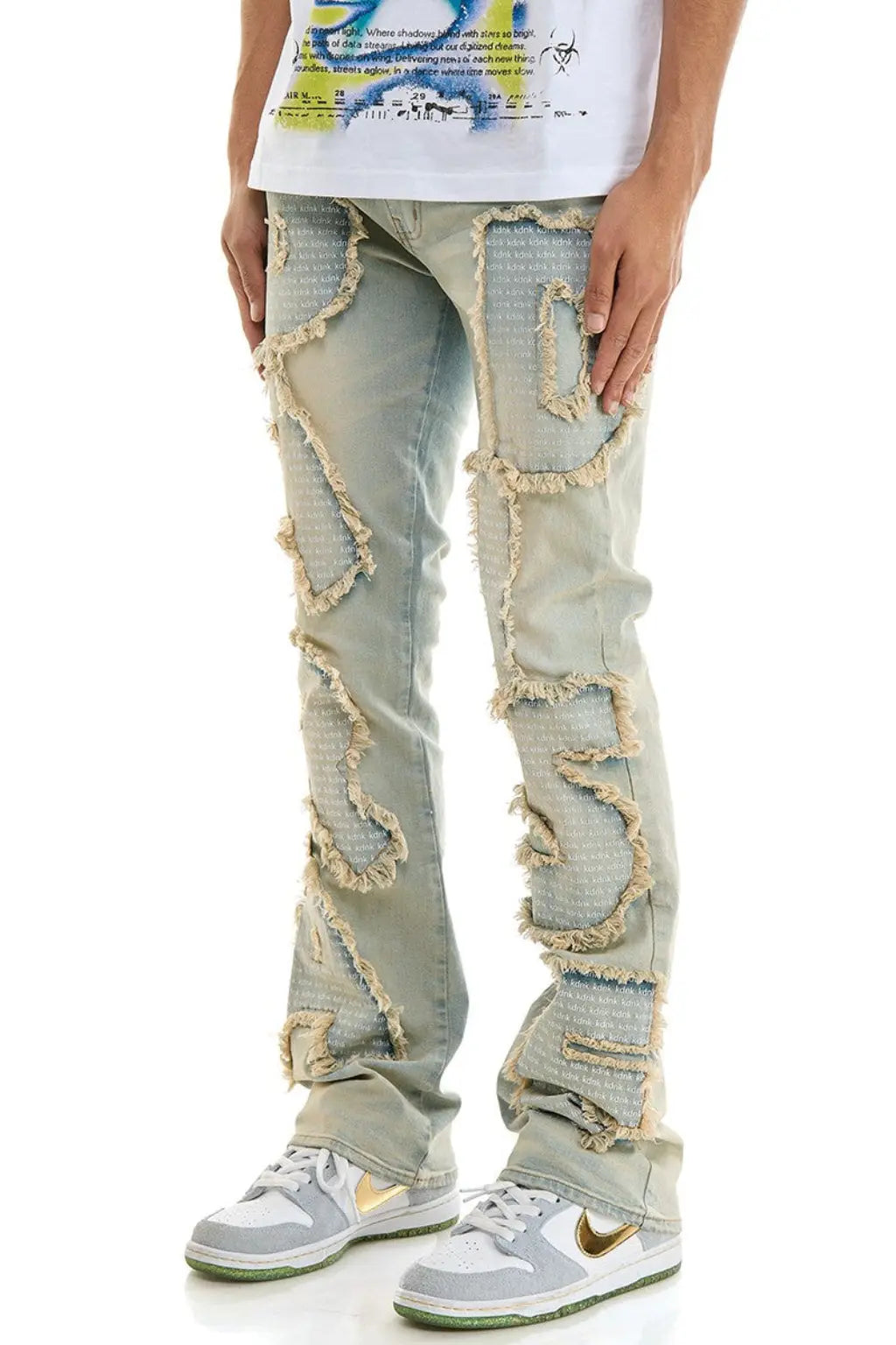 Stacked jeans detail - Epicplacess