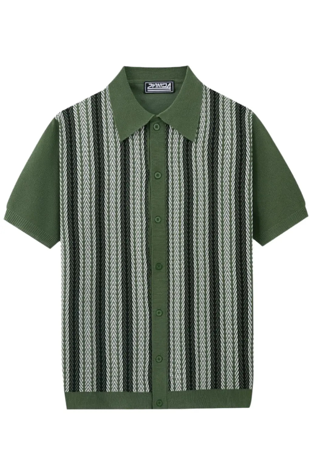 Green shirt detail - Epicplacess