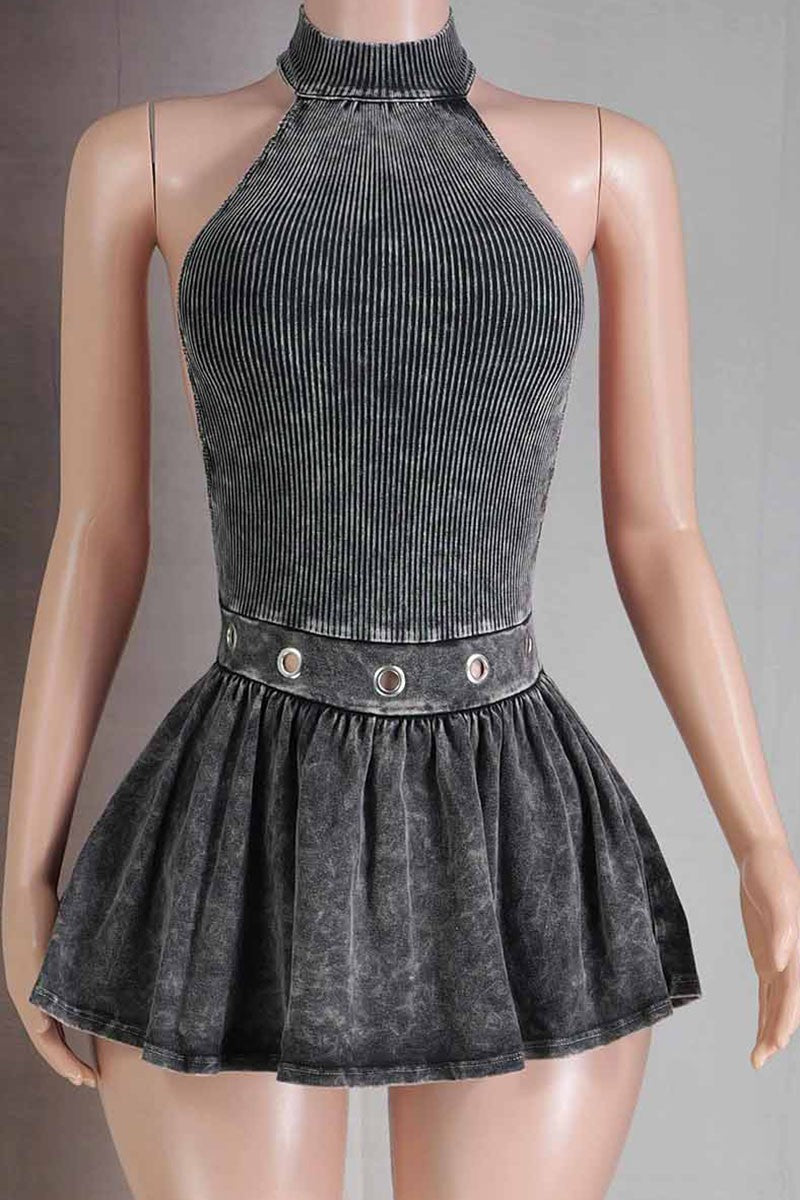 Skirt romper side