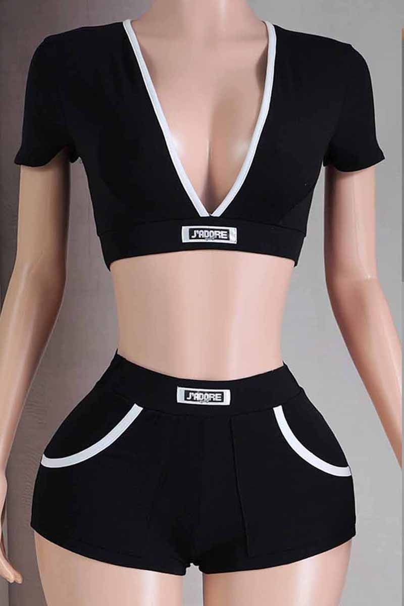 Bralette shorts set front