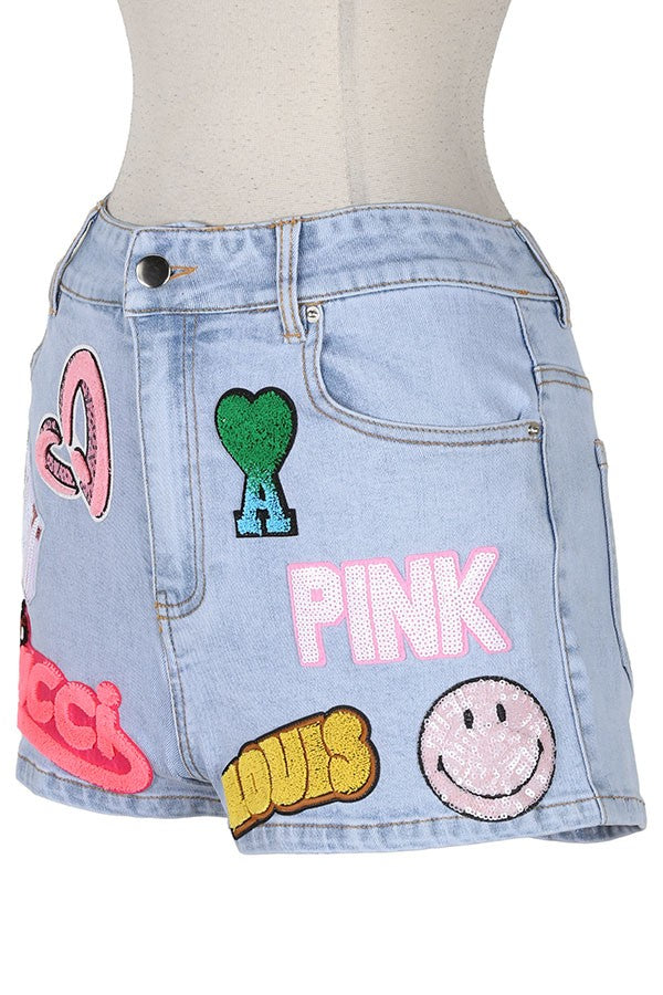 Women's Graphic Patch Light Wash Denim Shorts - photo 2