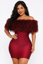 Women's burgundy off-shoulder faux fur trim bodycon mini dress
