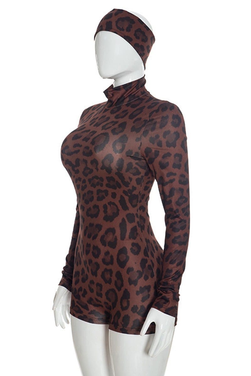 Leopard romper side