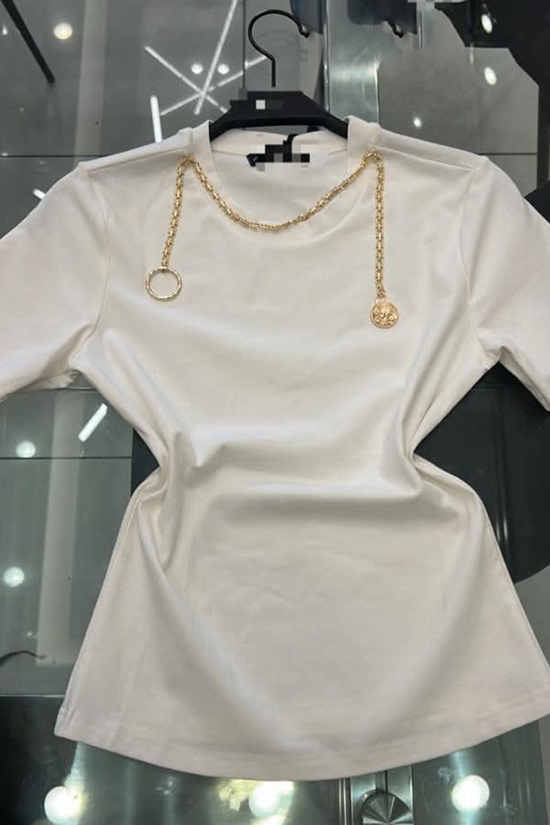 Gold chain tee front