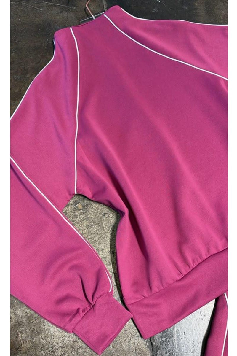Mock neck trousers set side view