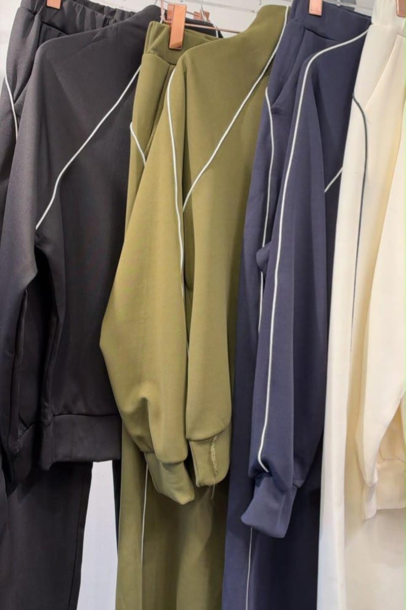 Navy and olive set colors