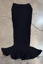 Black ribbed midi skirt ruffle hem