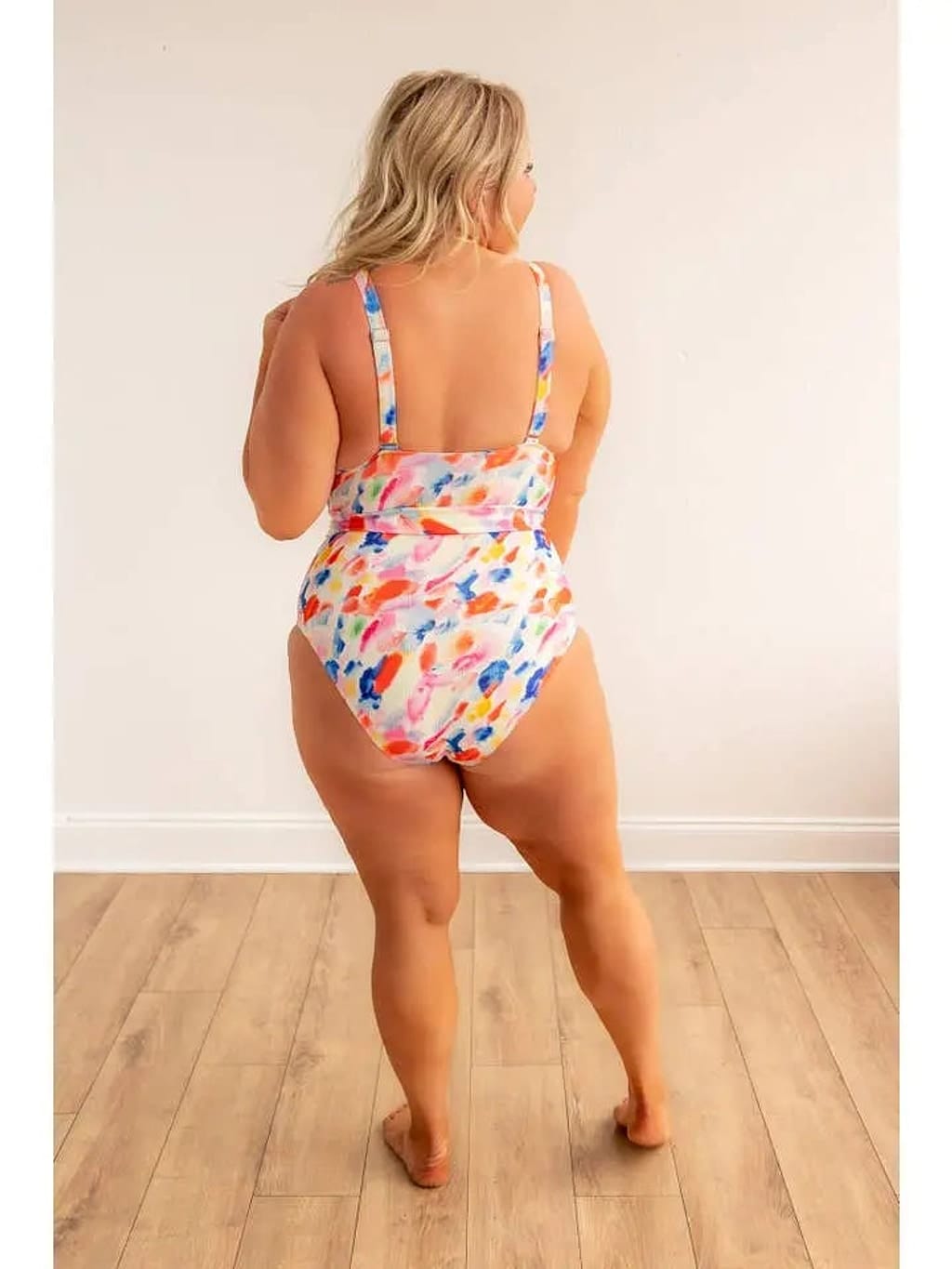 Multicolor metallic swimsuit detail - Epicplacess