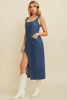 Denim maxi dress detail - Epicplacess