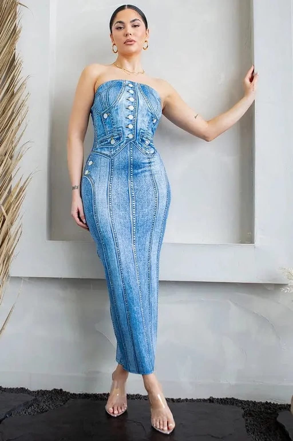 Denim midi dress front view - Epicplacess