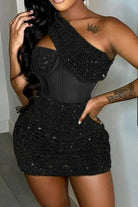 Turn Heads dress side view - Epicplacess