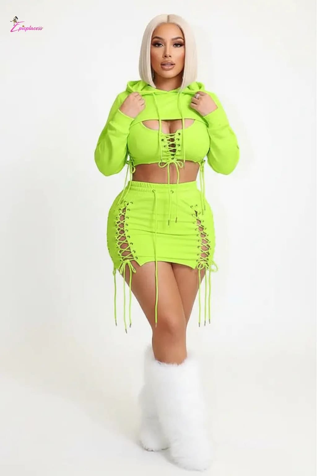 Lace-up crop top and mini skirt set - Epicplacess
