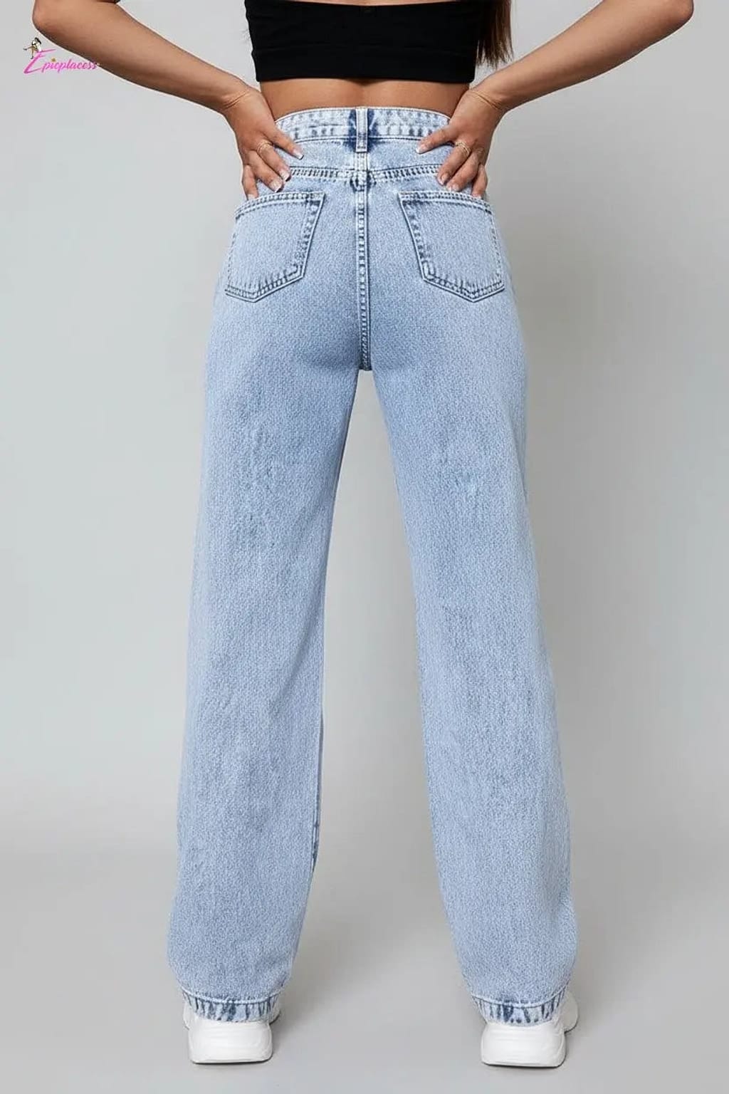 Distressed jeans detail - Epicplacess