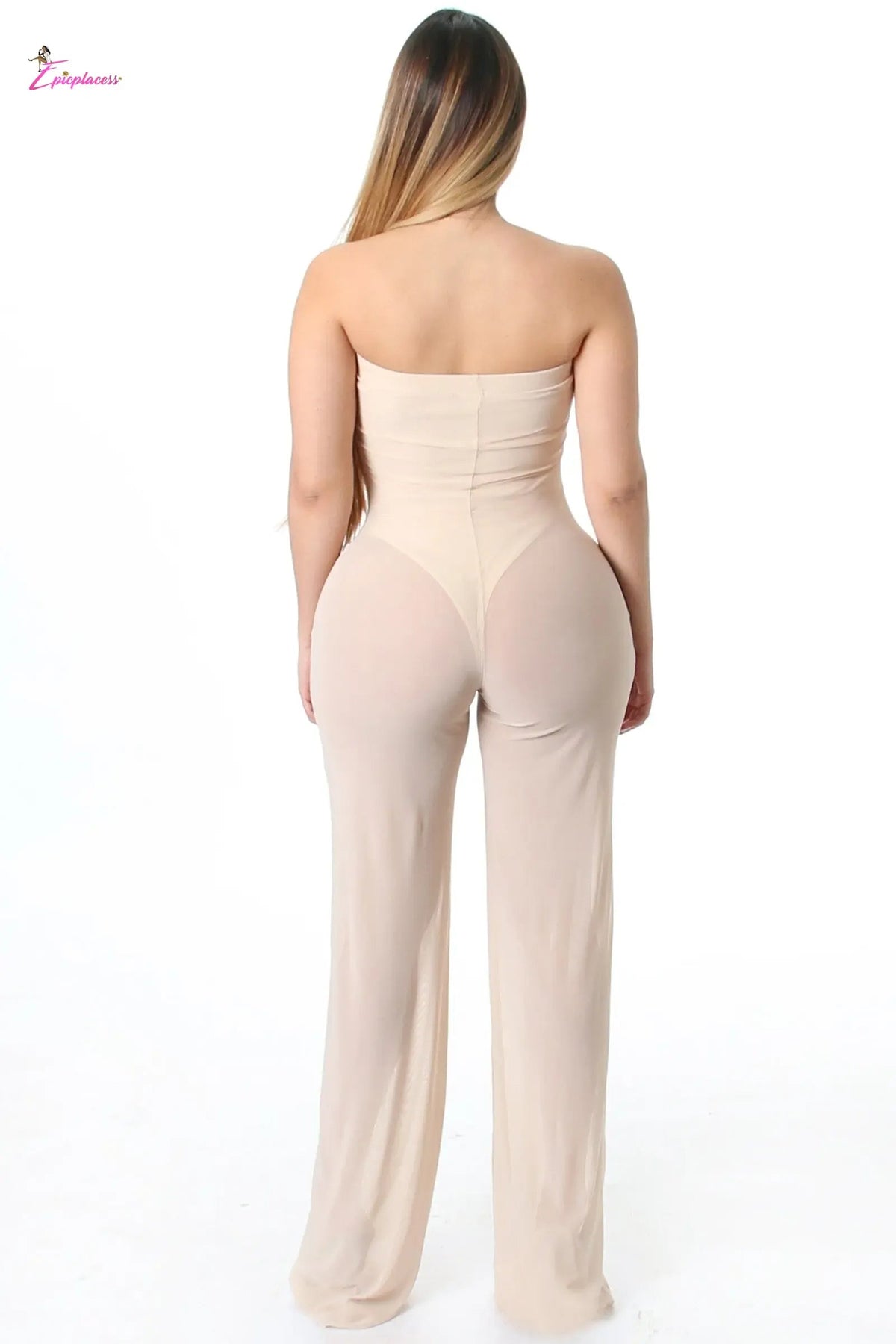 Black jumpsuit detail - Epicplacess