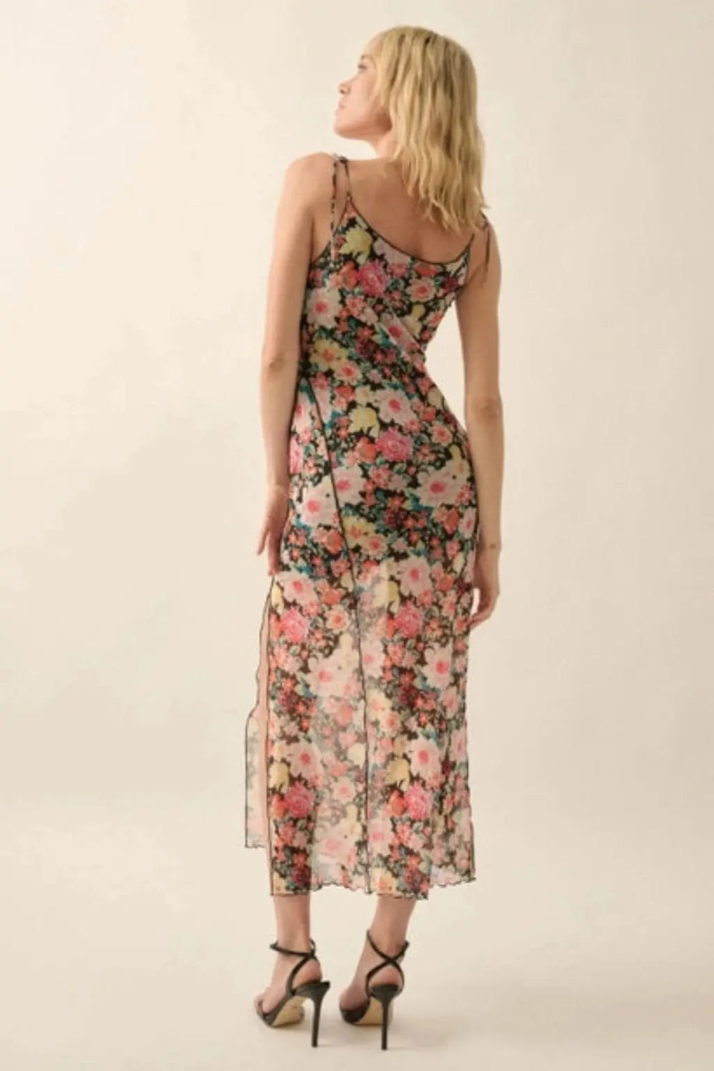 Floral maxi dress side view - Epicplacess