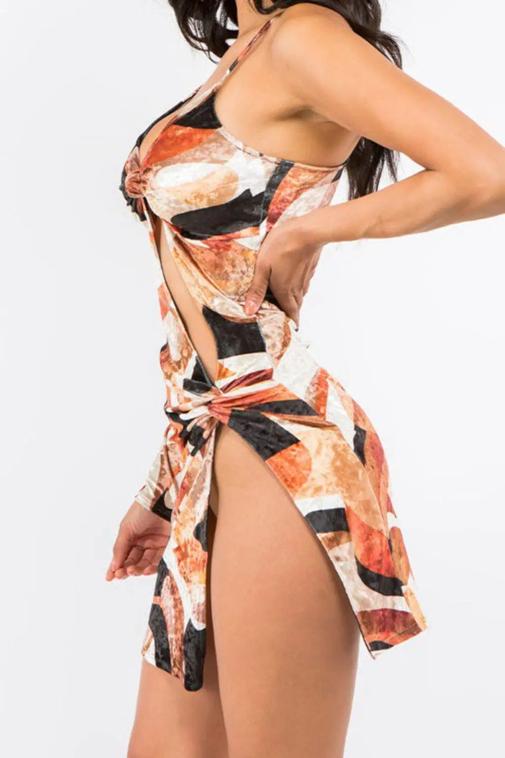 Eliana mini dress close detail - Epicplacess